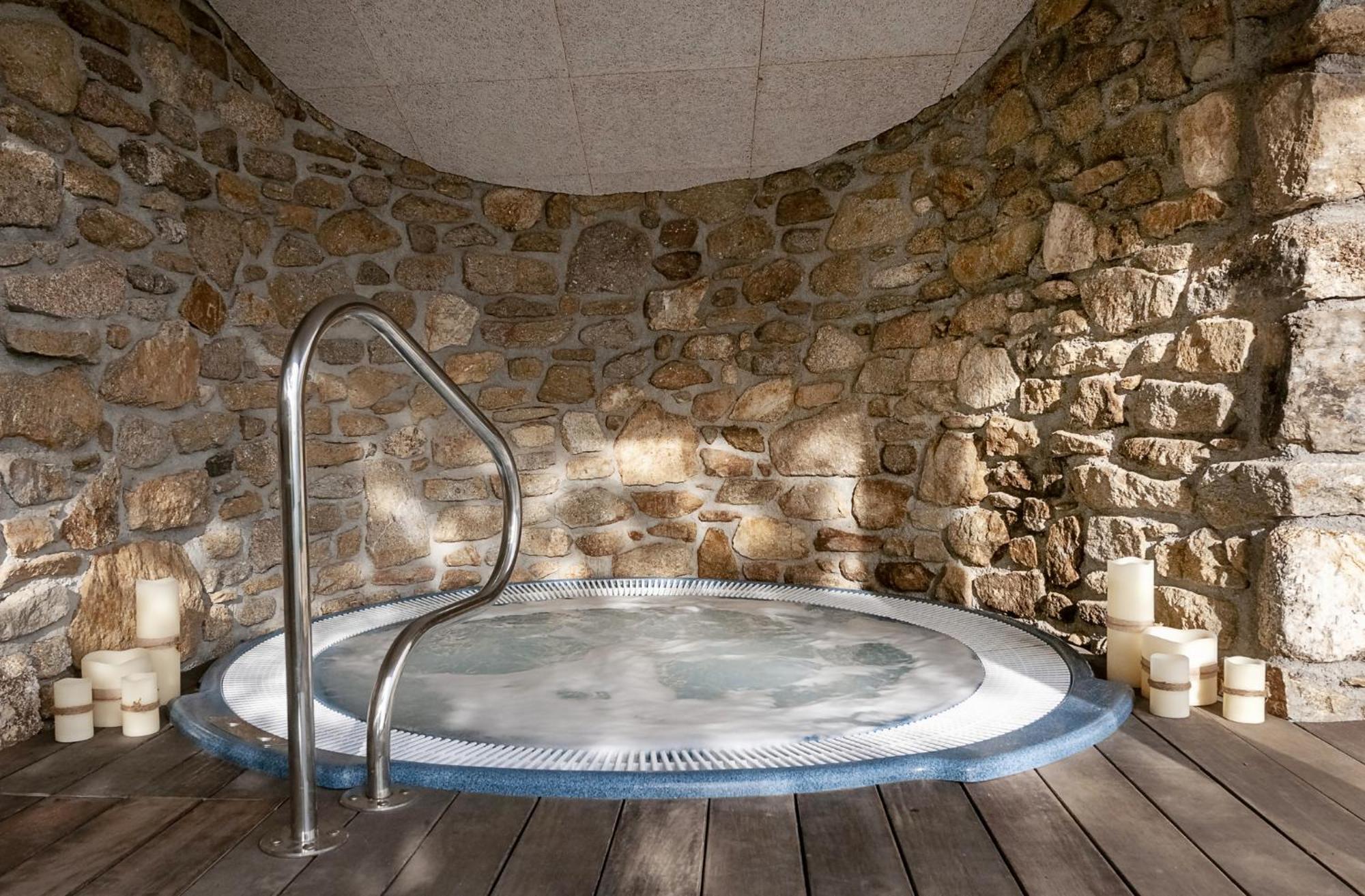 Casa Do Cebro Casa Con Piscina Y Jacuzzi Privados Villa Santiago de Compostela Luaran gambar